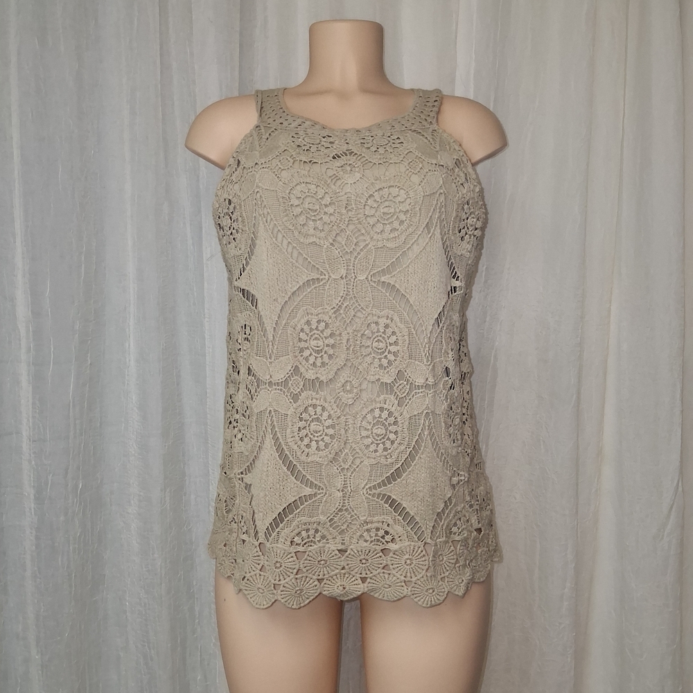 Adiva Women Size M Lace Patterned Tan Tank Top